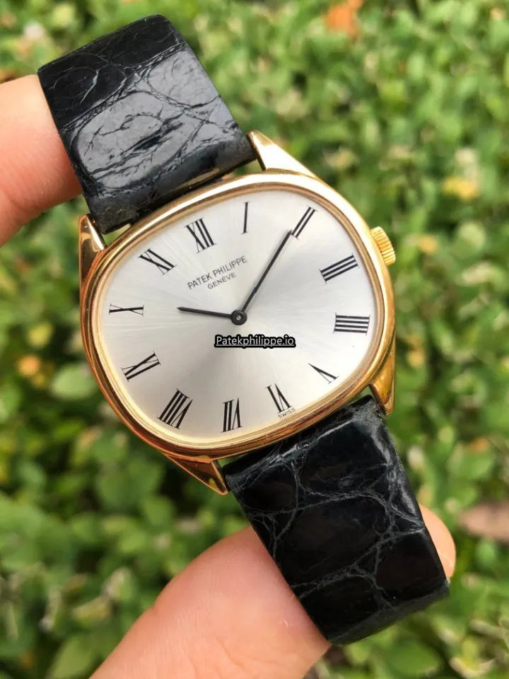 Alternative view of Patek Philippe 3845 Patek Red Gold Case Manual Winding