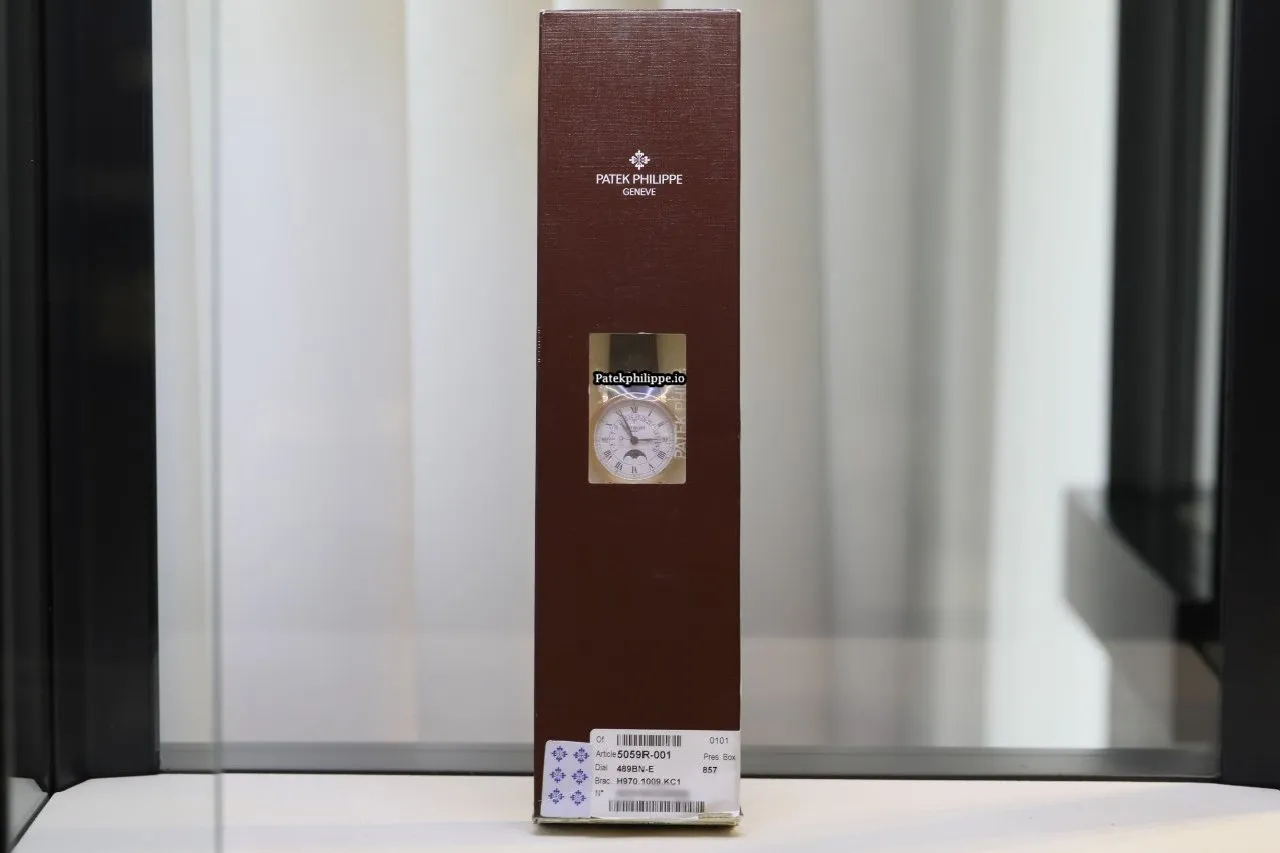 Alternative view of Patek Philippe Perpetual Calendar 5059r-001 36MM Rose Gold Case