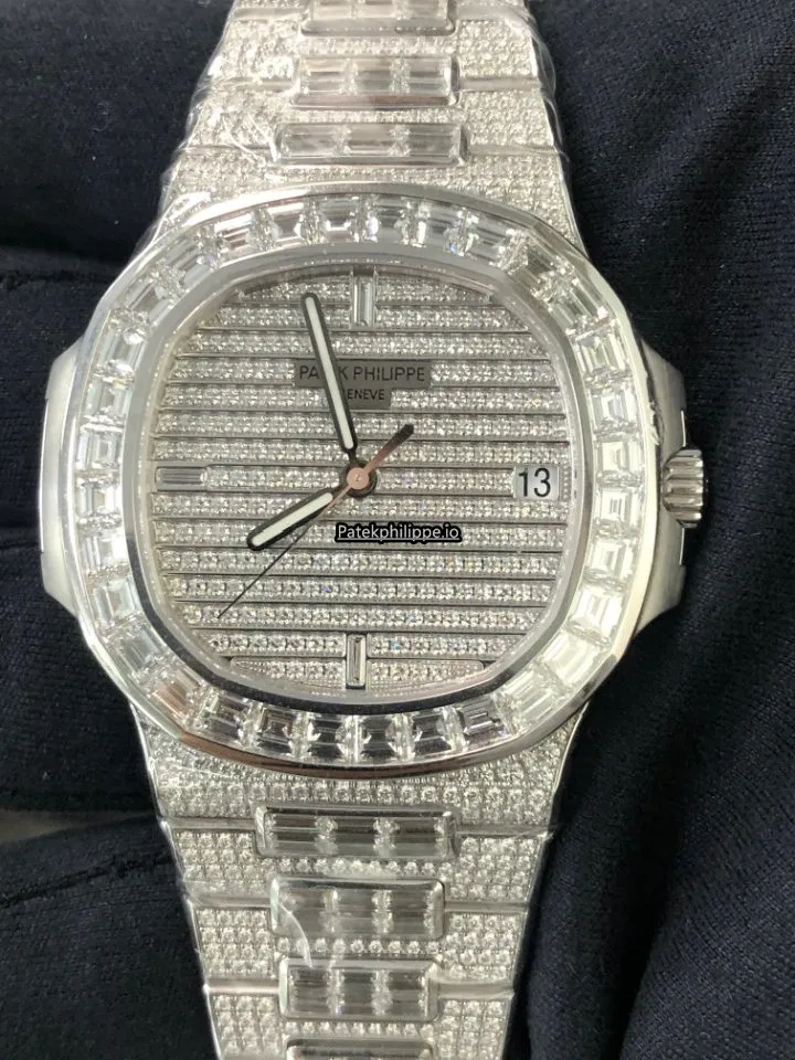Alternative view of Patek Philippe Nautilus 5719/1g-001 White Gold Case Automatic