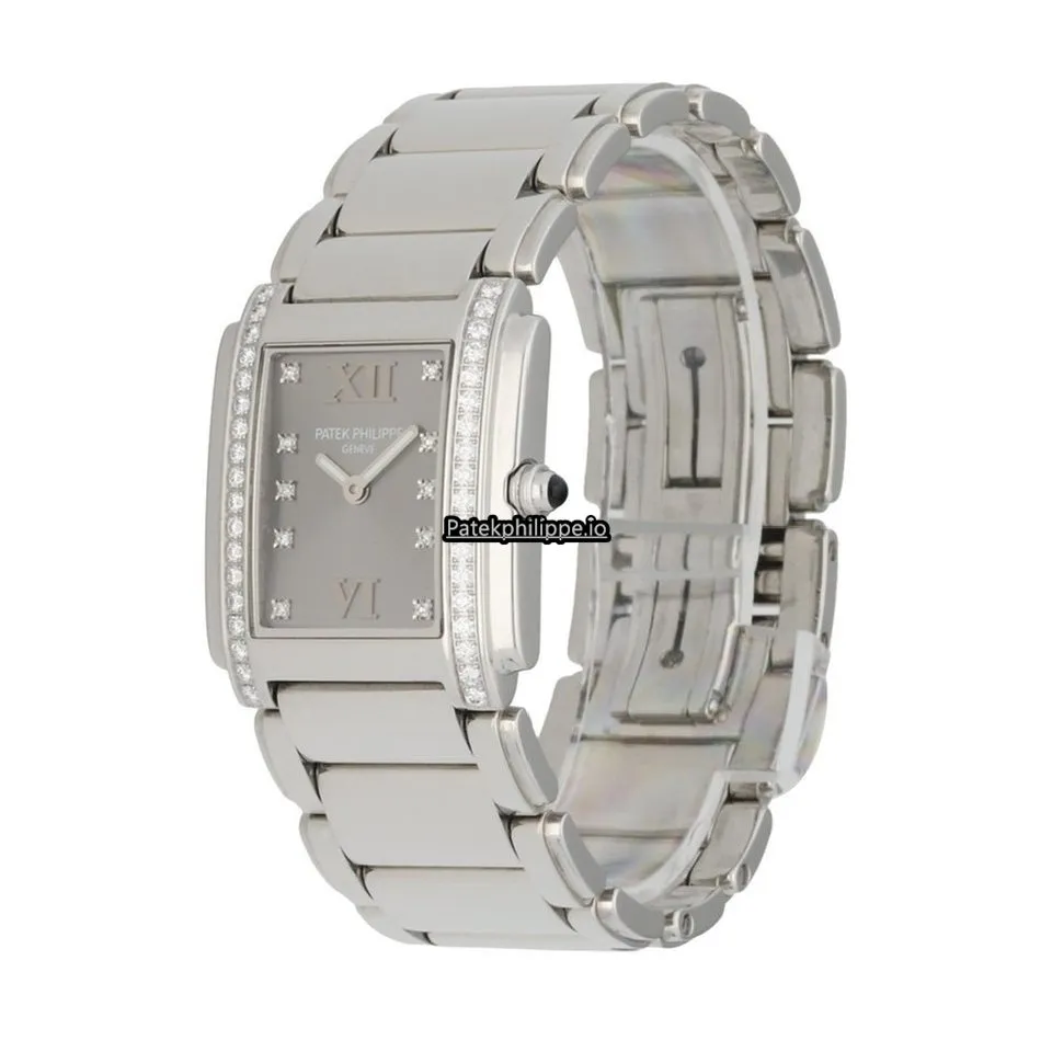 Alternative view of Patek Philippe Twenty-4 4910 25MM Steel Case Quartz