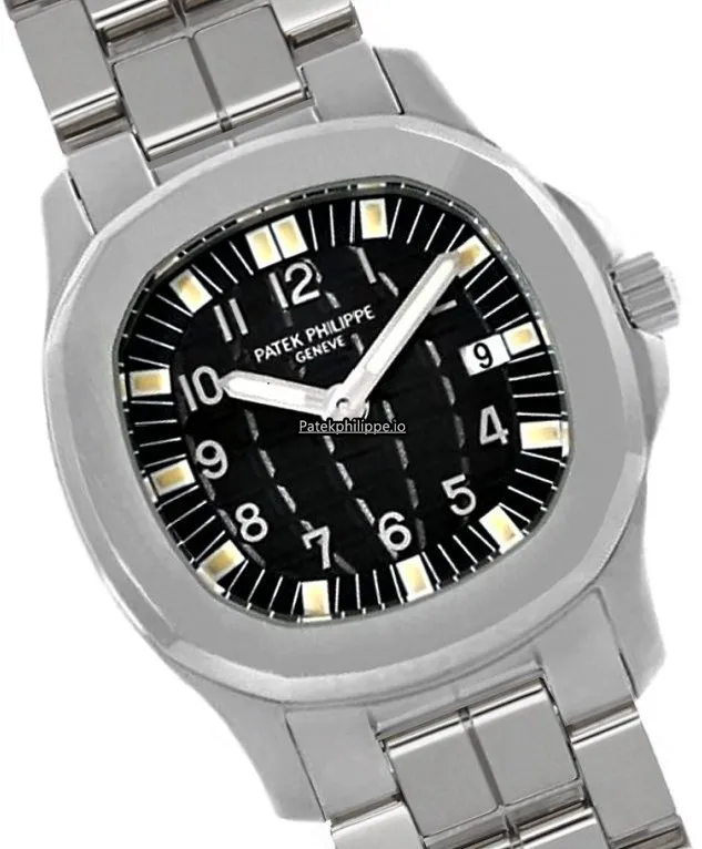 Patek Philippe Aquanaut 4960/1a-001 30MM Steel Case Quartz