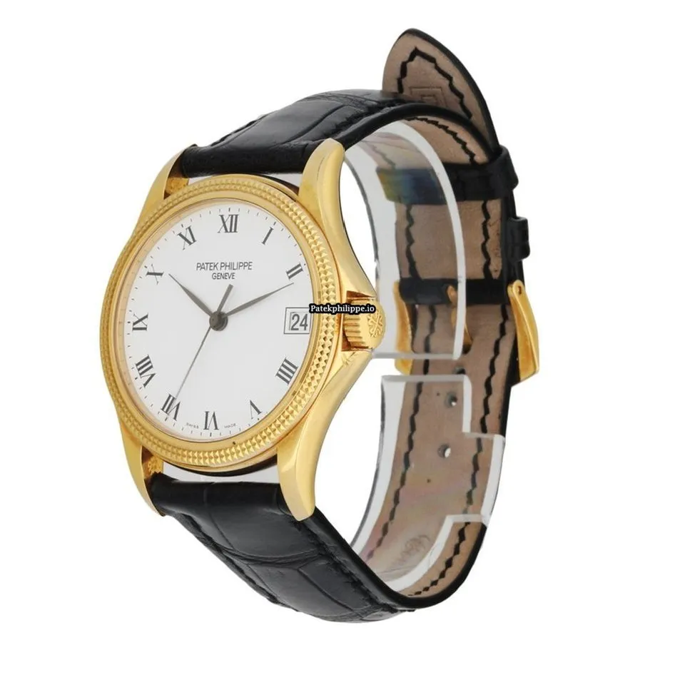 Alternative view of Patek Philippe Calatrava 5117j 36MM Yellow Gold Case Automatic