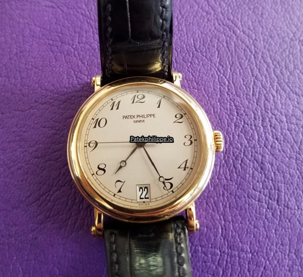 Alternative view of Patek Philippe Calatrava 5053j Yellow Gold Case Automatic