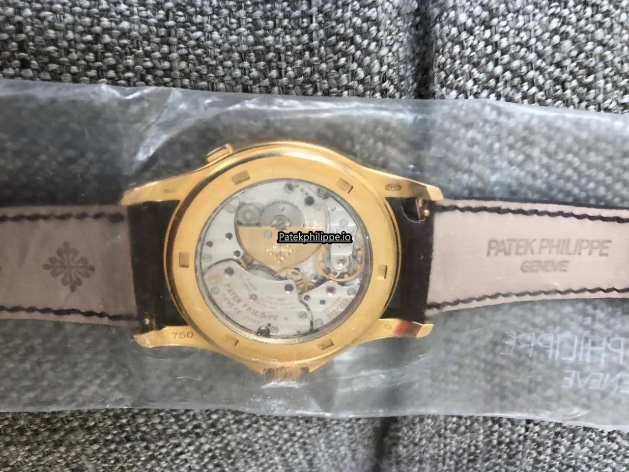 Alternative view of Patek Philippe Complications 5131j-001 39.5MM Yellow Gold Case Automatic Movement