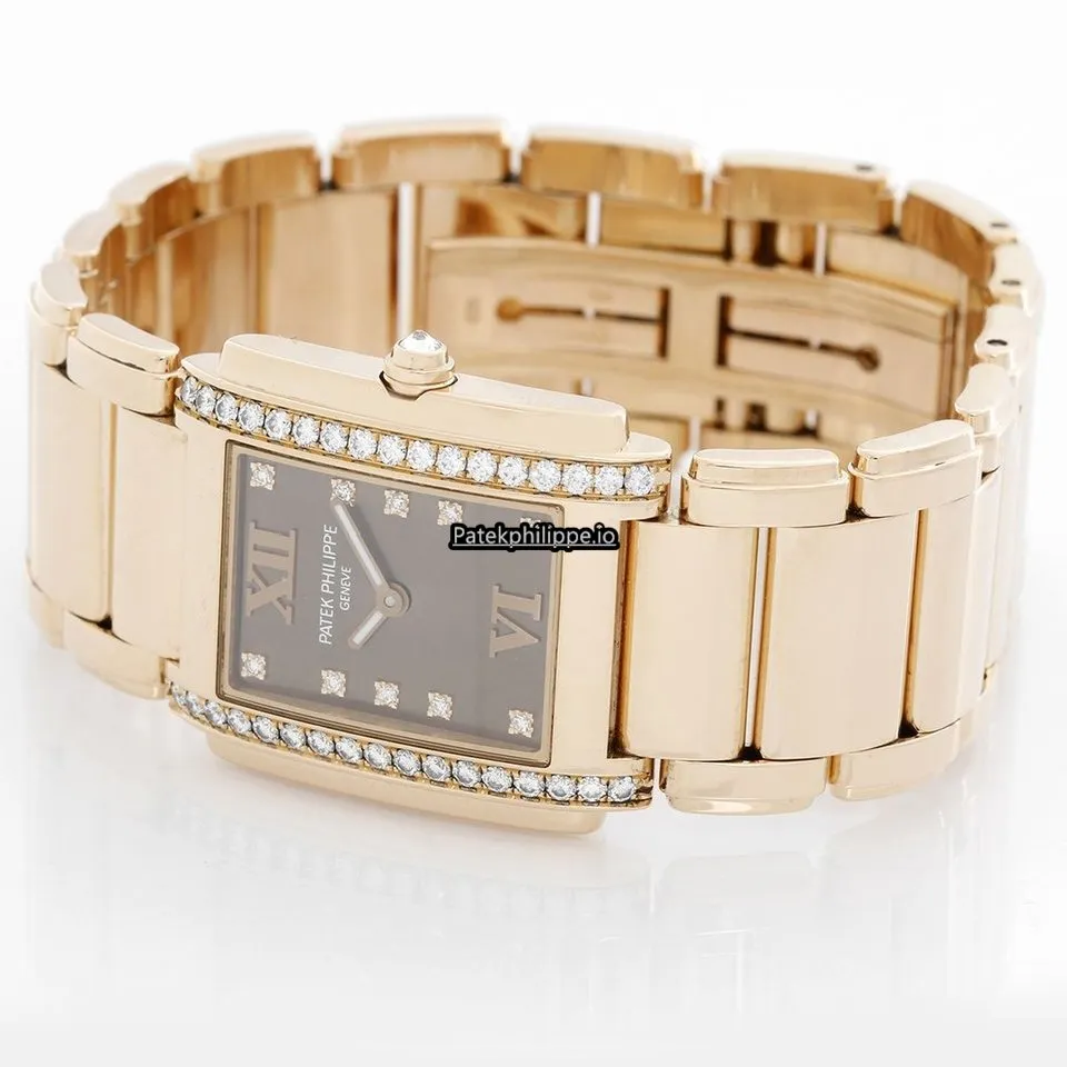Alternative view of Patek Philippe Twenty-4 4910/11r 25MM Rose Gold Case Quartz