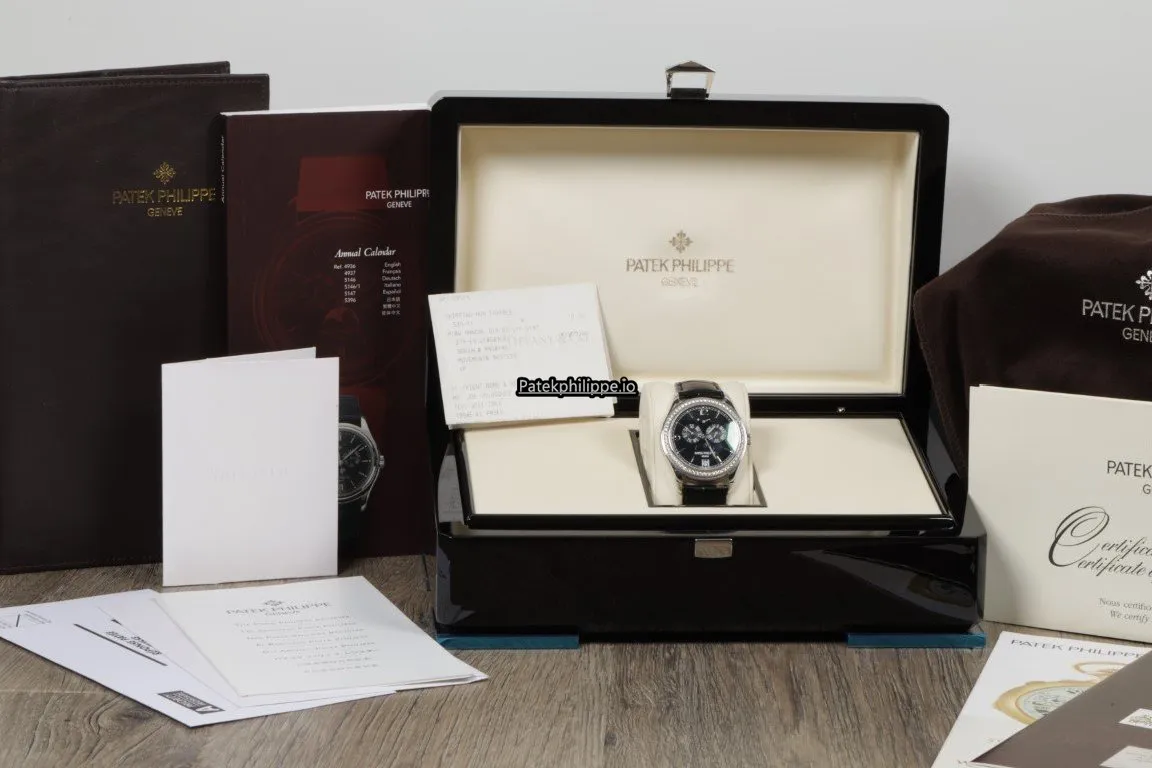 Alternative view of Patek Philippe Gondolo 5030 39MM White Gold Case Automatic
