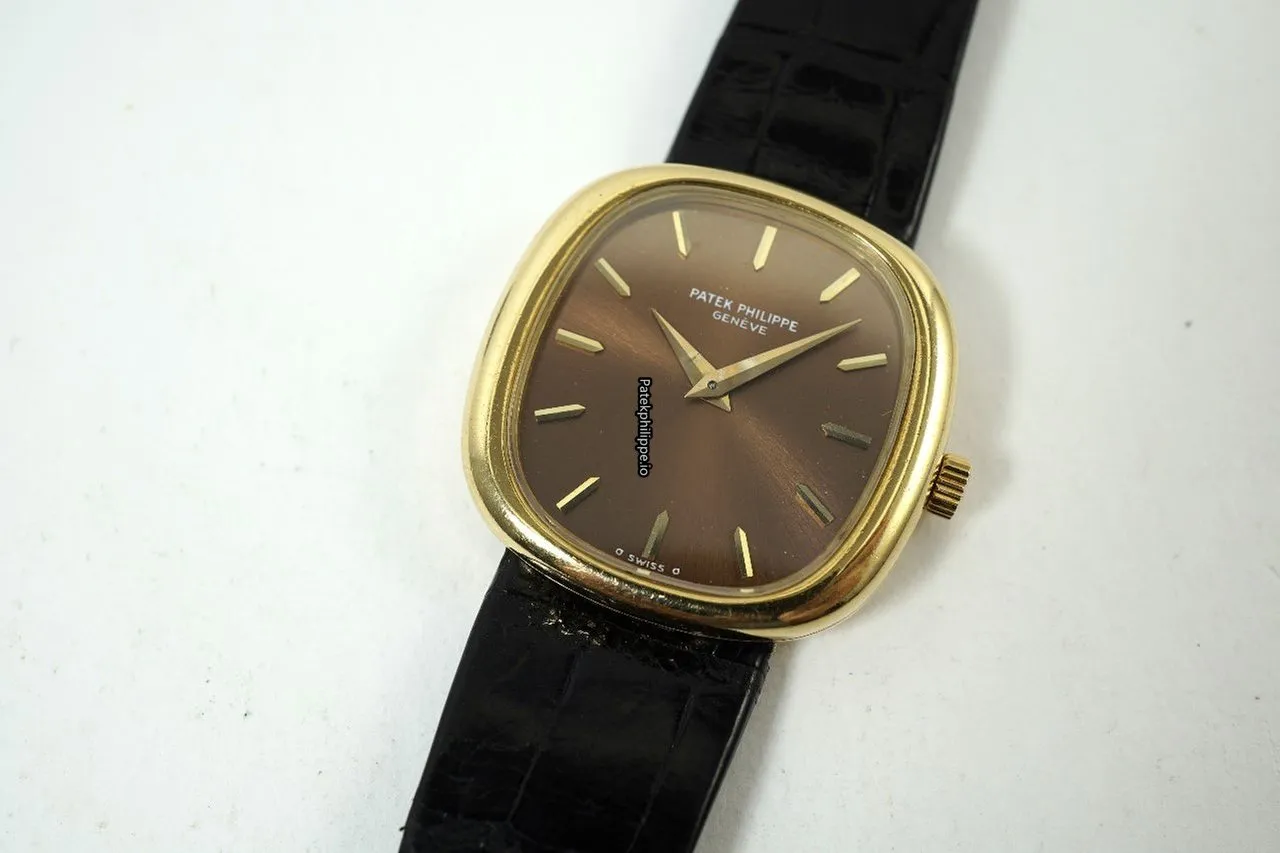 Patek Philippe Golden Ellipse 25.5MM Yellow Gold Case Manual Winding