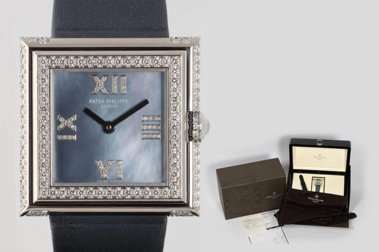 Patek Philippe Gondolo 4869g 28MM White Gold Case Quartz