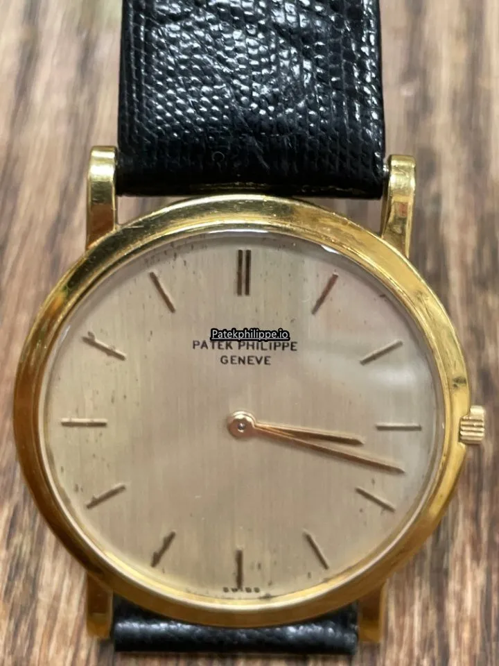 Alternative view of Patek Philippe Calatrava 37MM Yellow Gold Case Manual Winding