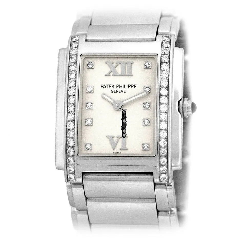 Alternative view of Patek Philippe Twenty-4 4910/10a Steel Case Quartz