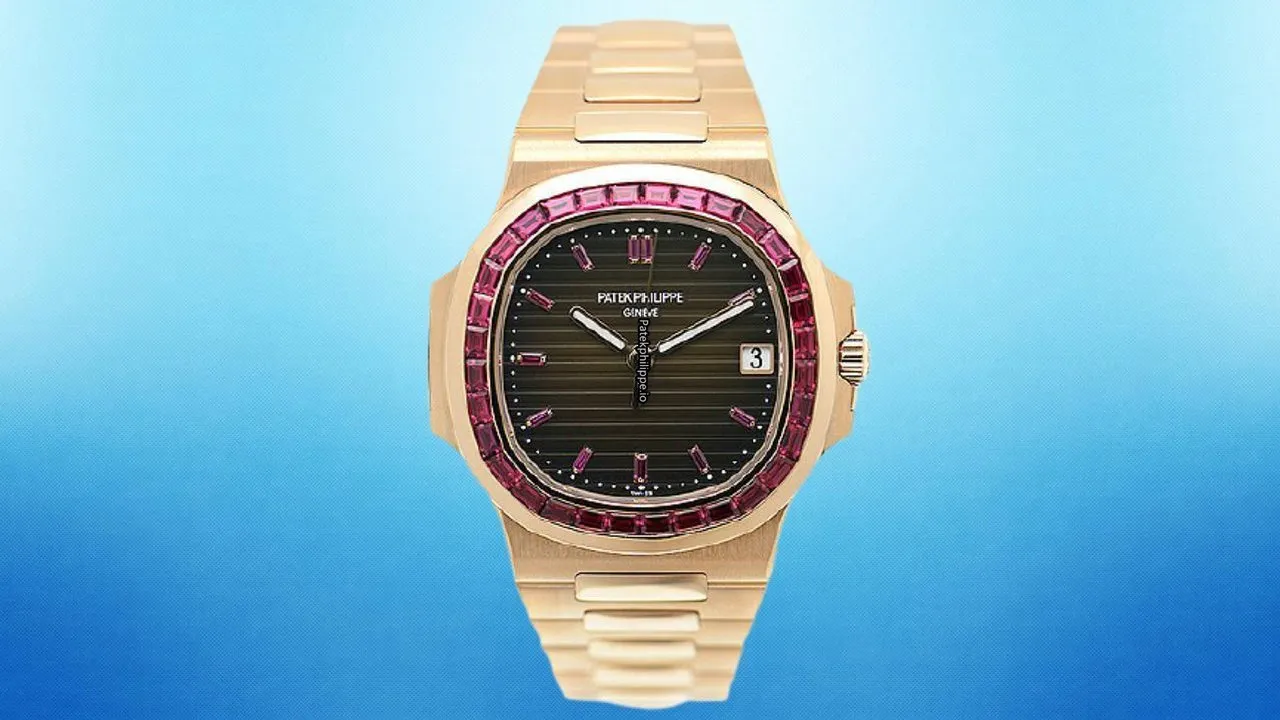 Patek Philippe Nautilus 5723/112r-001 40.5MM Rose Gold Case Automatic