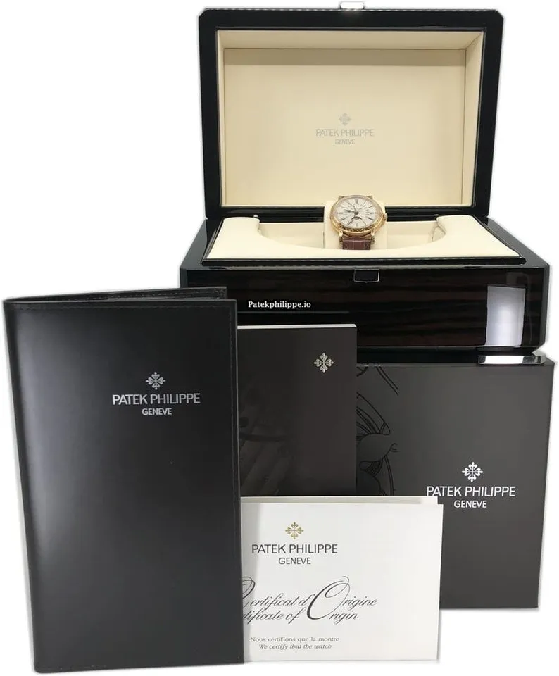 Alternative view of Patek Philippe Perpetual Calendar 5160r-001 38MM Rose Gold Case Automatic
