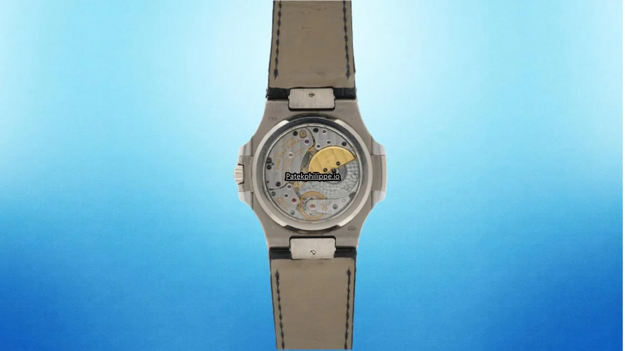 Alternative view of Patek Philippe Nautilus 5722g-001 White Gold Case