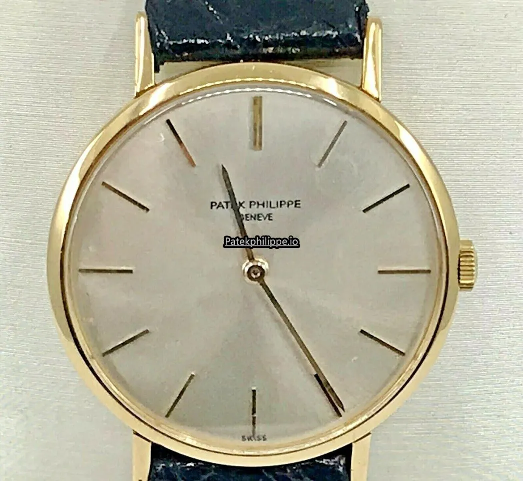 Alternative view of Patek Philippe Calatrava 33MM Yellow Gold Case Manual Winding