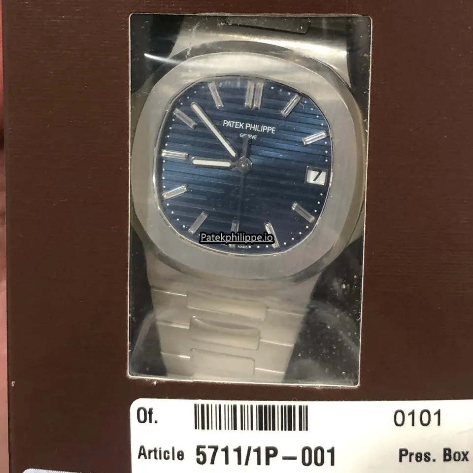 Patek Philippe Nautilus 5711/1p-001 40MM Platinum Case Automatic