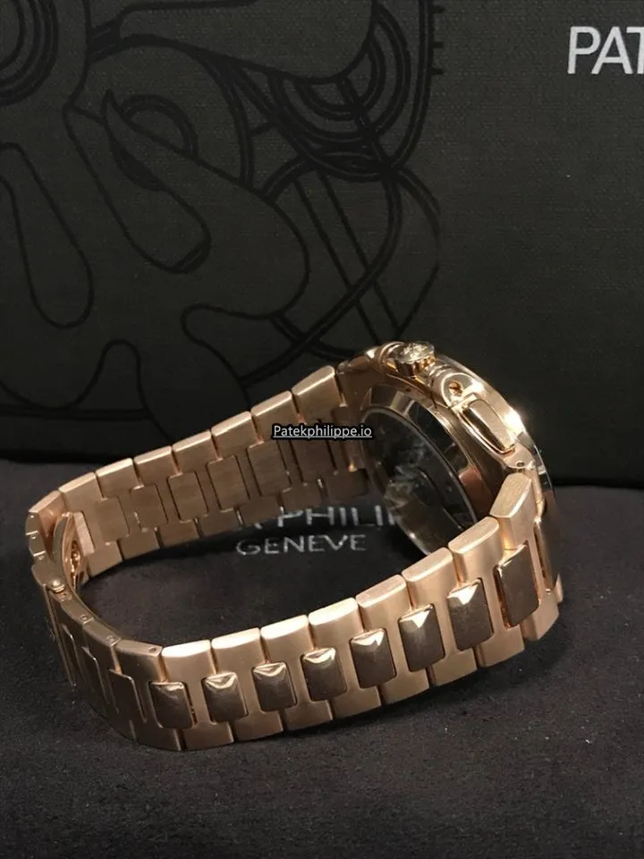Alternative view of Patek Philippe Nautilus 5980/1r-001 40.5MM Rose Gold Case Automatic