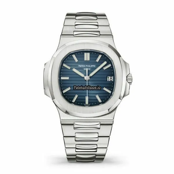 Patek Philippe Nautilus 5711/1a-010 40x38MM Steel Case Automatic