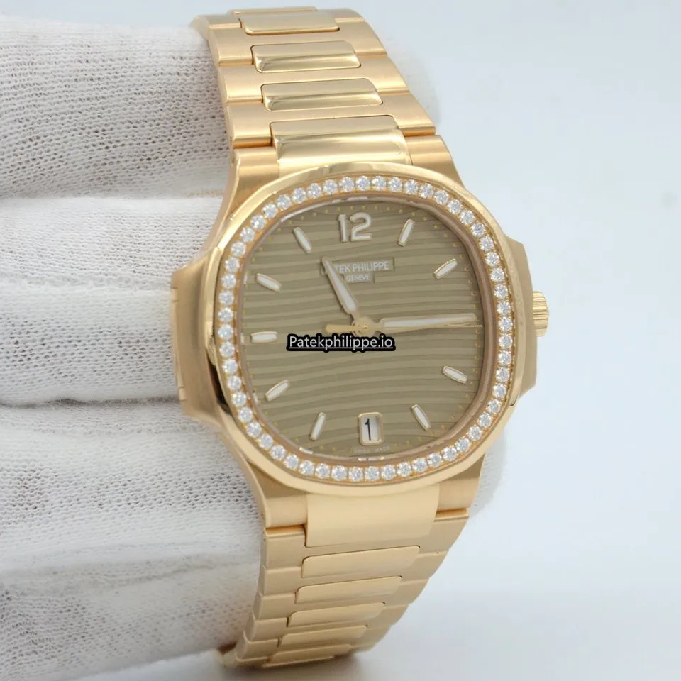 Patek Philippe Nautilus 7118/1200r-010 35.2MM Rose Gold Case Automatic