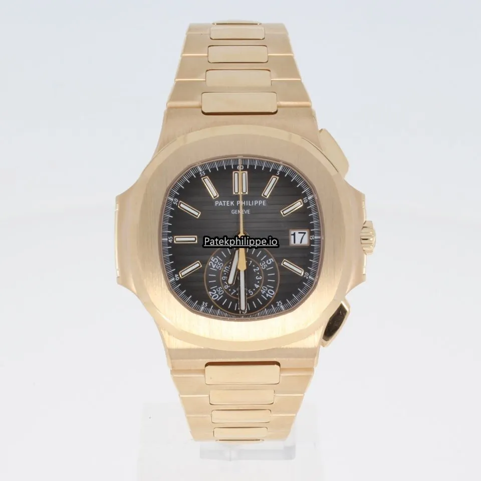 Alternative view of Patek Philippe Nautilus 5980/1r Rose Gold Case Automatic
