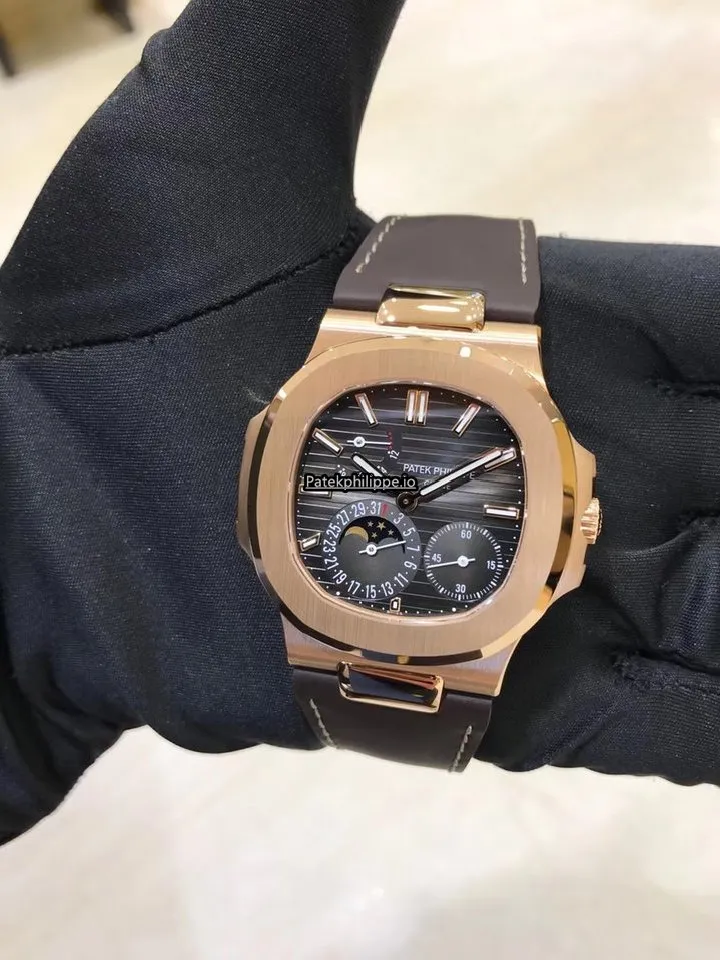Alternative view of Patek Philippe Nautilus 5712r-001 40x38MM Rose Gold Case Automatic