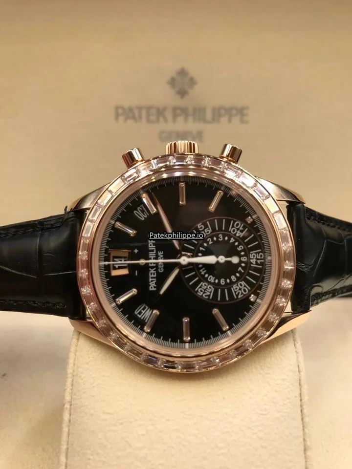 Alternative view of Patek Philippe Annual Calendar 5961r-010 40.5MM Rose Gold Case Automatic