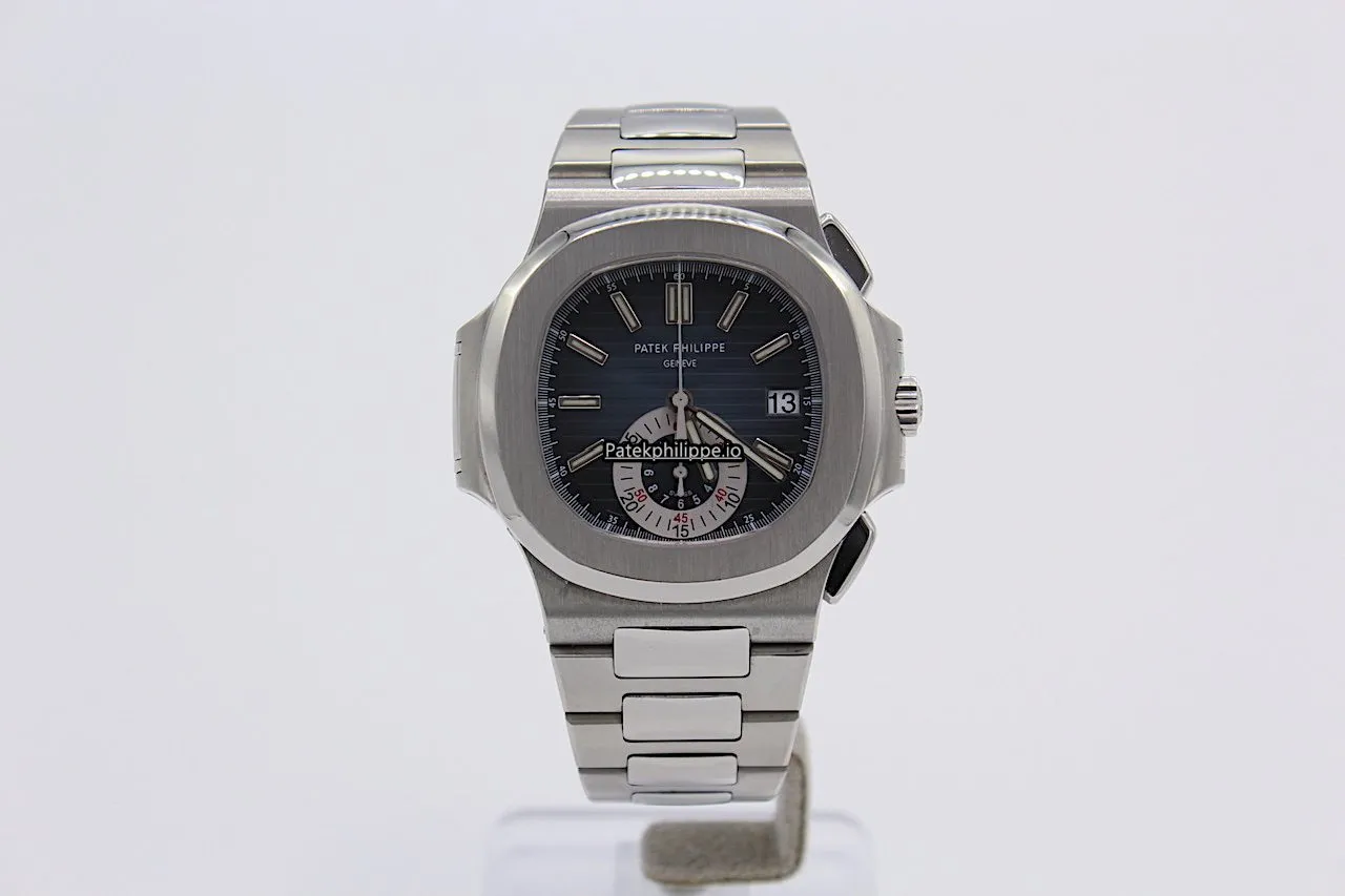 Alternative view of Patek Philippe Nautilus 5980 40.5MM Steel Case