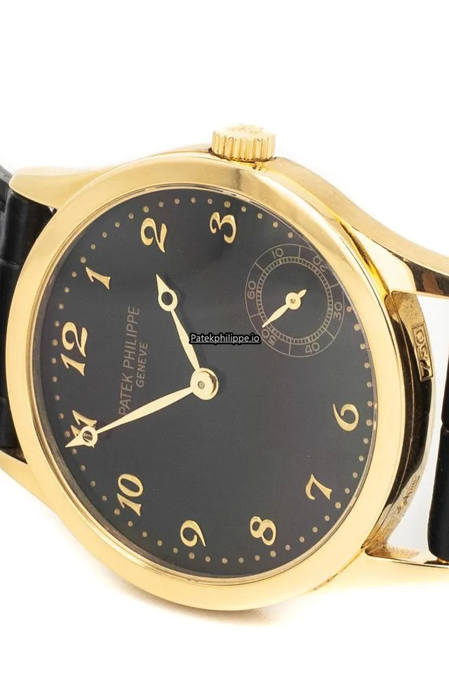Alternative view of Patek Philippe Calatrava 5026j 33MM Yellow Gold Case