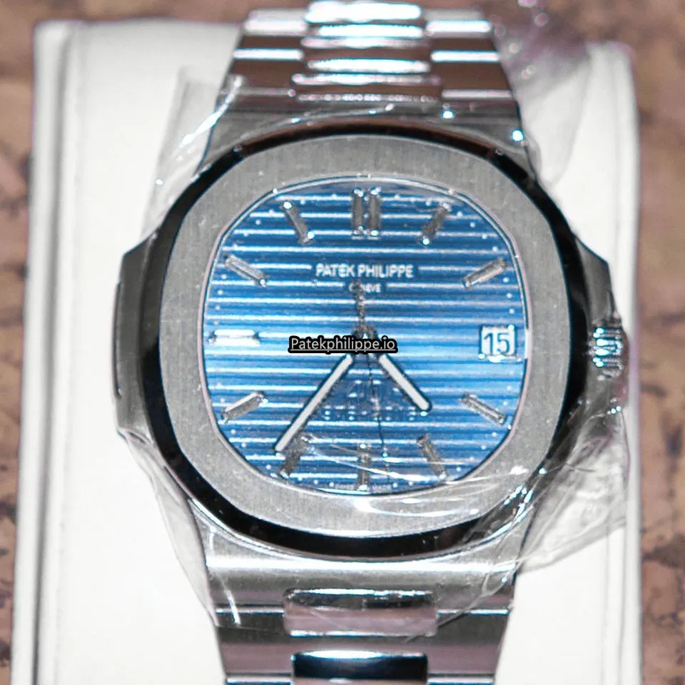 Patek Philippe Nautilus 5711/1p-001 40MM Platinum Case Automatic