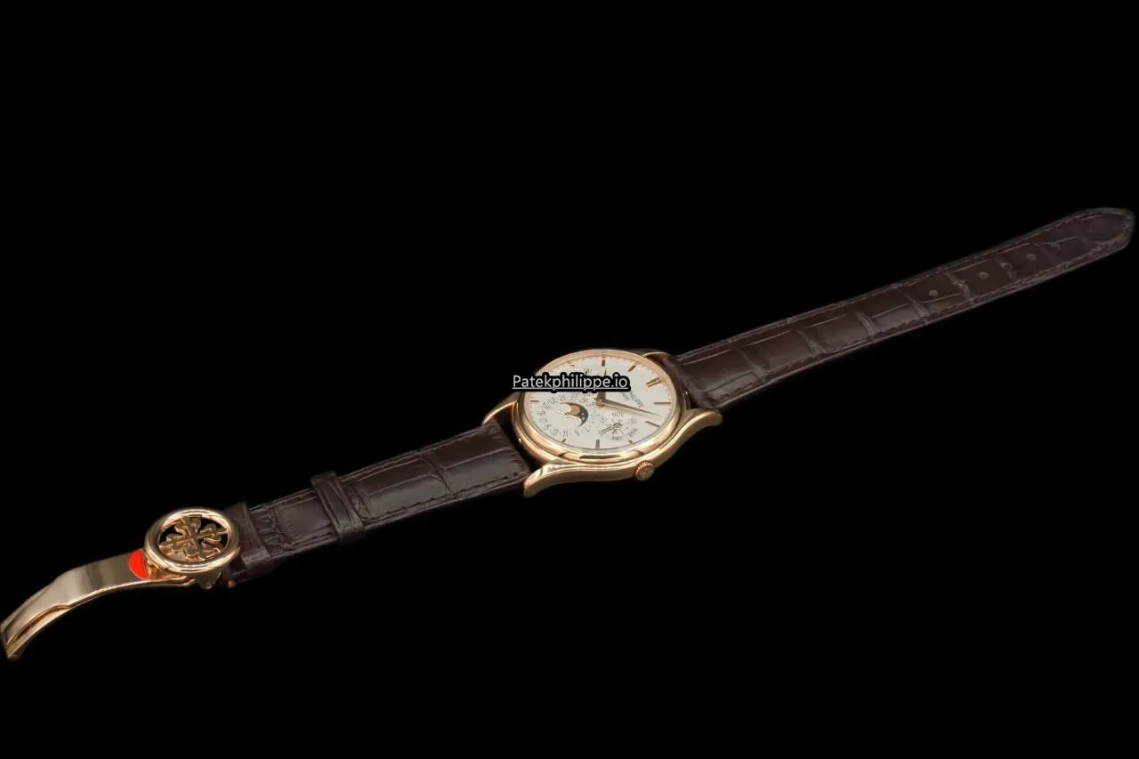 Alternative view of Patek Philippe Perpetual Calendar 5140r-011 37.2MM Rose Gold Case Automatic
