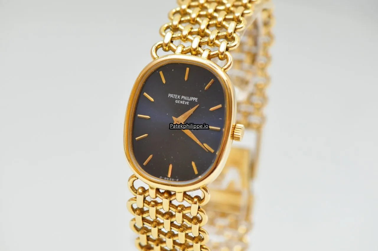 Alternative view of Patek Philippe Golden Ellipse 4226 23x28MM Yellow Gold Case Manual Winding
