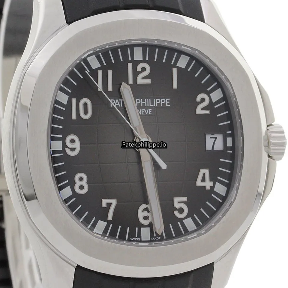 Alternative view of Patek Philippe Aquanaut 5167a-001 40MM Steel Case Automatic
