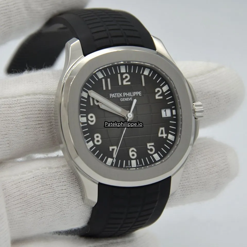 Patek Philippe Aquanaut 5167a-001 40MM Steel Case Automatic