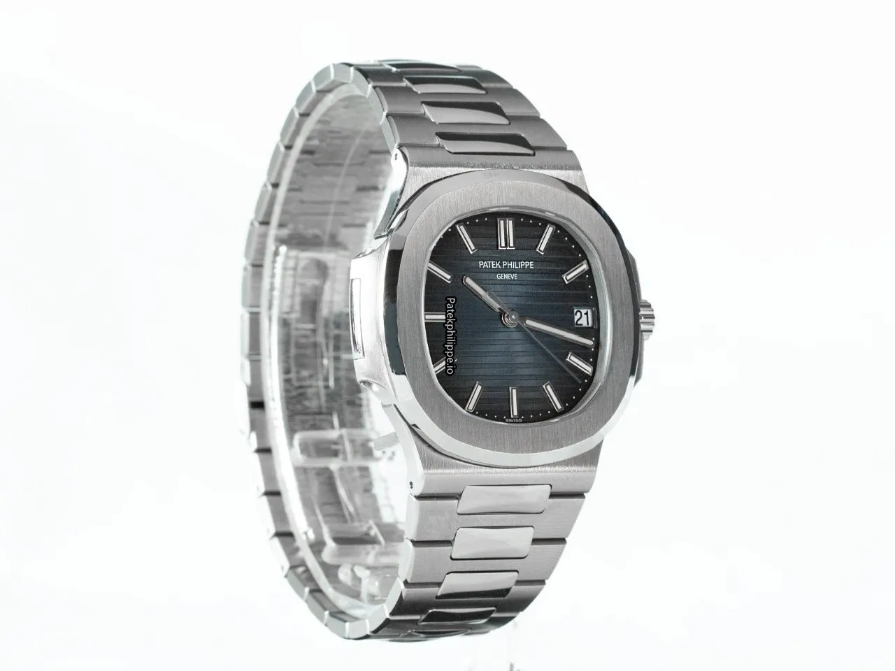 Alternative view of Patek Philippe Nautilus 5711/1a-010 40x38MM Steel Case Automatic