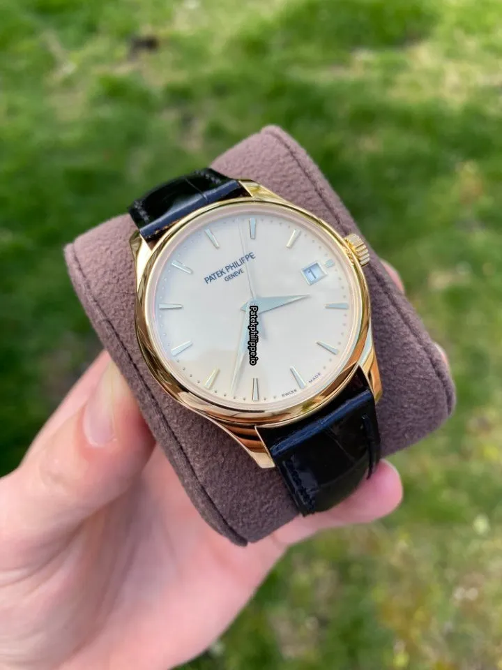 Alternative view of Patek Philippe Calatrava 5227j-001 39MM Yellow Gold Case Automatic