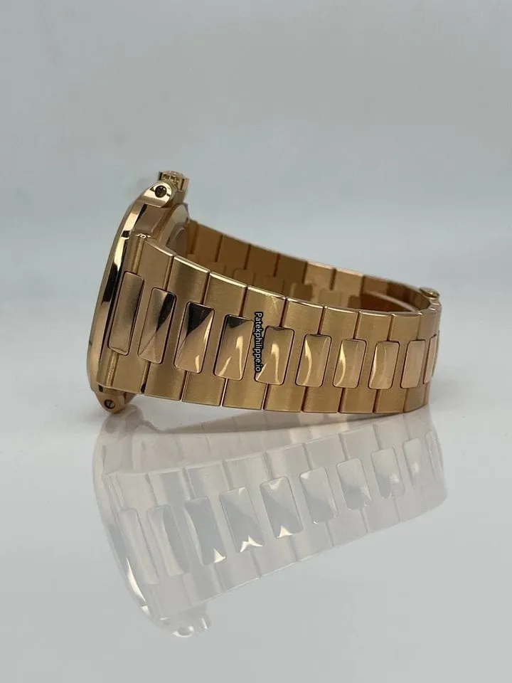 Alternative view of Patek Philippe Nautilus 5711/1r-001 40MM Rose Gold Case Automatic
