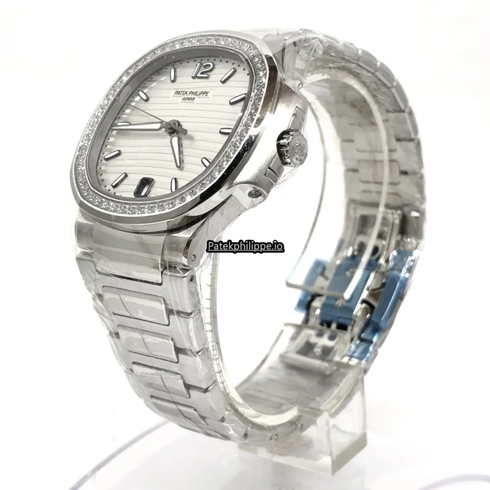 Patek Philippe Nautilus 7118/1200a-010 35.2MM Steel Case Automatic