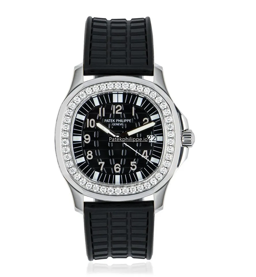 Patek Philippe Aquanaut 5067a-001 35.6MM Steel Case Quartz