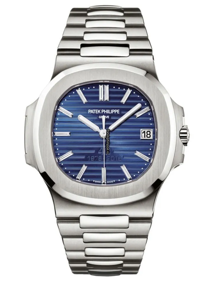 Alternative view of Patek Philippe Nautilus 5711/1p Platinum Case Automatic