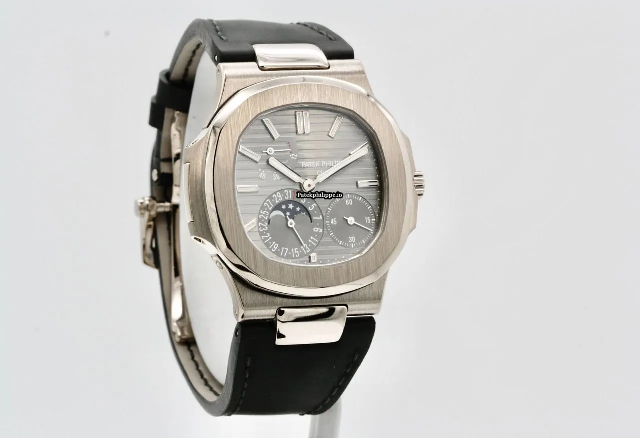 Patek Philippe Nautilus 5712g-001 40MM White Gold Case Automatic