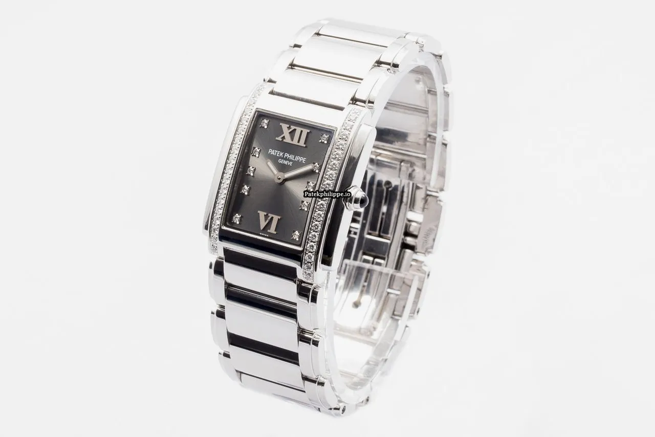 Alternative view of Patek Philippe Twenty-4 4910/10a-010 25x30MM Steel Case Quartz