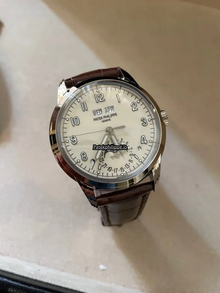 Patek Philippe Perpetual Calendar 5320g-001 40MM White Gold Case Automatic