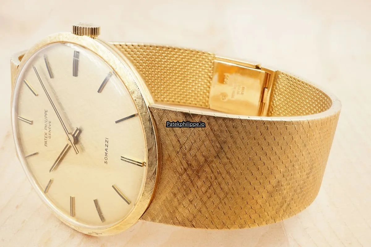 Alternative view of Patek Philippe Calatrava 3468 33MM Yellow Gold Case Manual Winding