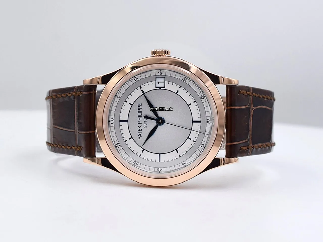 Alternative view of Patek Philippe Calatrava 5296r-001 38MM Rose Gold Case Automatic