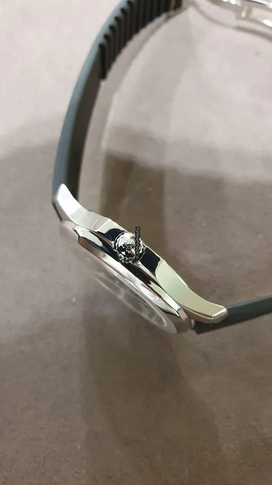 Alternative view of Patek Philippe Aquanaut 5065 38MM Steel Case Automatic