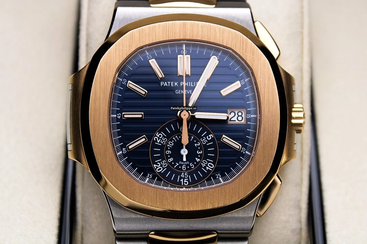 Patek Philippe Nautilus 5980/1ar-001 40.5x38.5MM Gold/steel Case Automatic