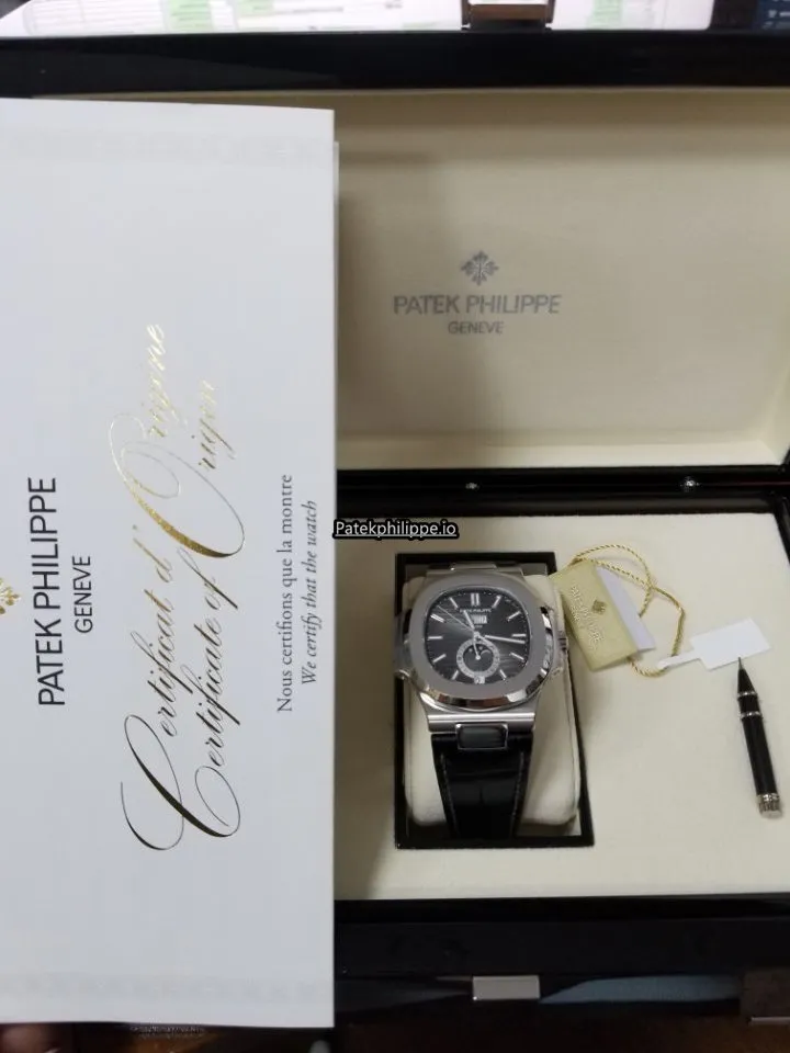 Patek Philippe Nautilus 5726a-001 40.5MM Steel Case Automatic