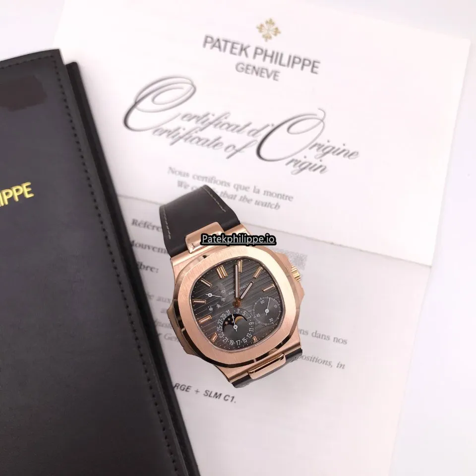 Alternative view of Patek Philippe Nautilus 5712r-001 40x38MM Rose Gold Case Automatic