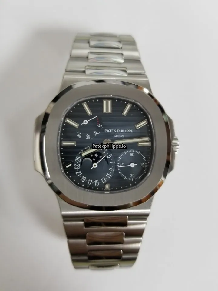 Patek Philippe Nautilus 5712/1a-001 40x38MM Steel Case Automatic