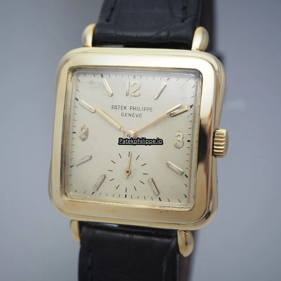 Patek Philippe Calatrava 2493 31x40MM Yellow Gold Case Manual Winding
