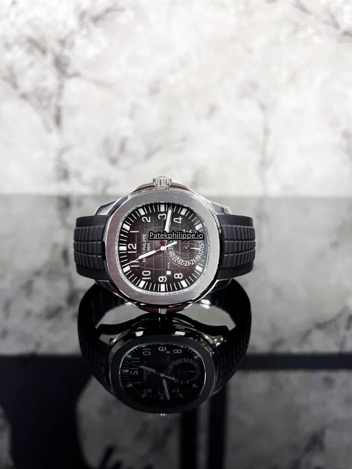 Patek Philippe Aquanaut 5164a-001 40.8MM Steel Case Automatic